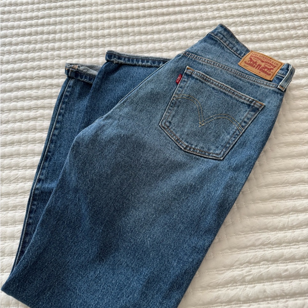 Levi's 501 Straight Leg Blue Denim Jeans